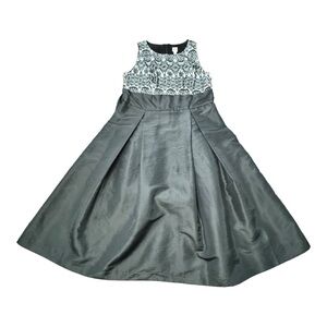 Sangria A-Line Lace Black Knee Length Dress Dressy Formal Party Women’s Size 8